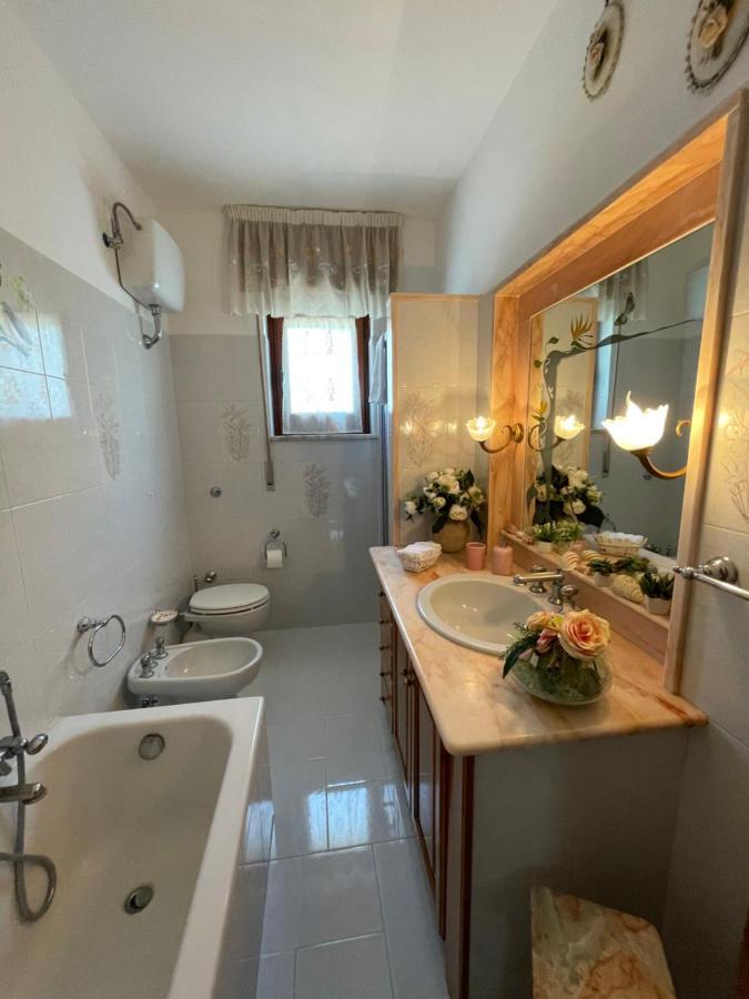 Loren House, Relaxing Location With Seaview 马萨鲁布朗斯 外观 照片