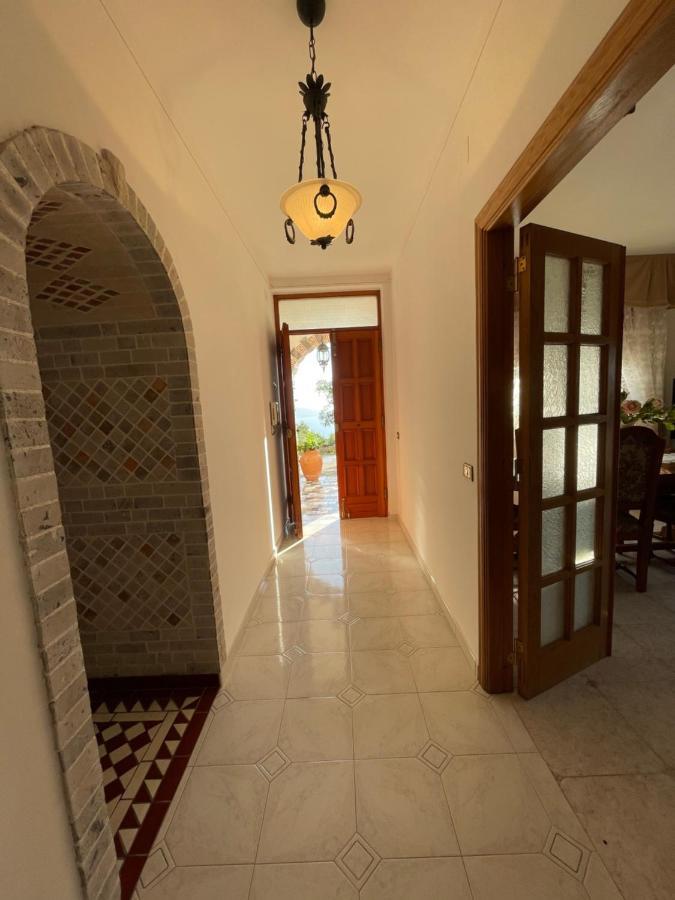 Loren House, Relaxing Location With Seaview 马萨鲁布朗斯 外观 照片