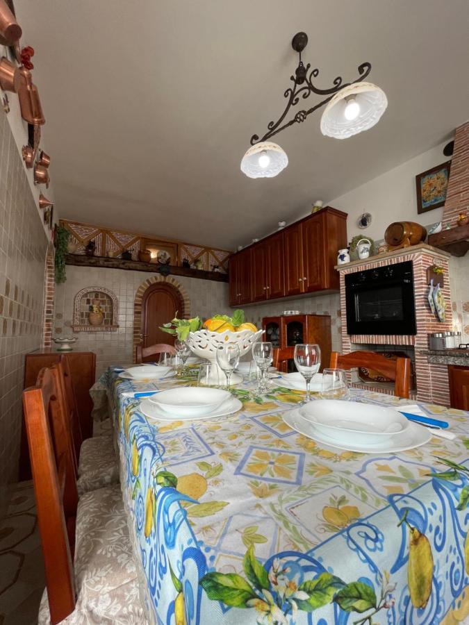 Loren House, Relaxing Location With Seaview 马萨鲁布朗斯 外观 照片